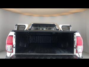 Toyota Hilux 2.4GD-6 Xtra cab Raider manual - Image 13