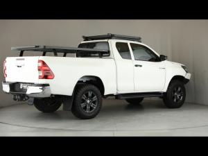 Toyota Hilux 2.4GD-6 Xtra cab Raider manual - Image 2