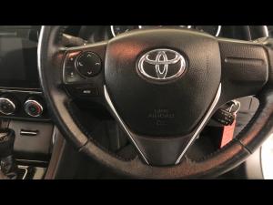 Toyota Corolla 1.6 Prestige auto - Image 8