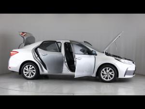 Toyota Corolla 1.6 Prestige auto - Image 30
