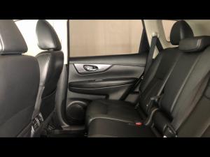 Nissan X-Trail 2.5 4x4 Tekna - Image 11