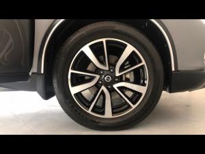 Nissan X-Trail 2.5 4x4 Tekna - Image 17