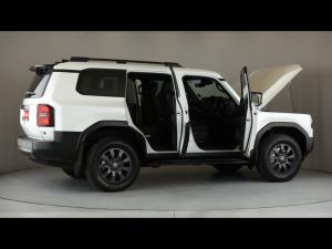 Toyota Land Cruiser Prado 2.8GD VX-R - Image 31