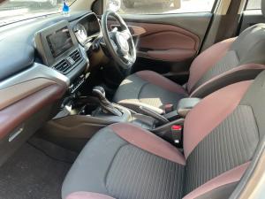 Toyota Starlet Cross 1.5 XS auto - Image 7