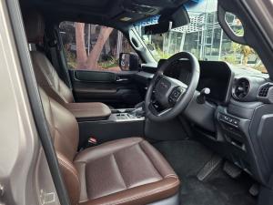 Toyota Land Cruiser Prado 2.8GD VX-R - Image 7