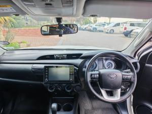 Toyota Hilux 2.4GD-6 single cab Raider auto - Image 6