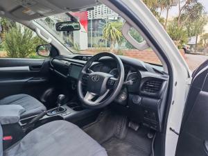 Toyota Hilux 2.4GD-6 single cab Raider auto - Image 7