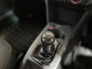 Volkswagen Polo 1.4 Trendline - Image 15