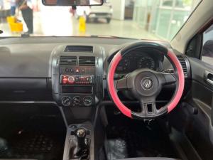 Volkswagen Polo 1.4 Trendline - Image 6