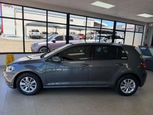 Volkswagen Golf VII 1.0 TSI Trendline - Image 3