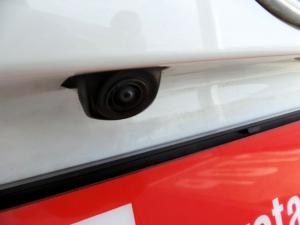 Toyota RAV4 2.0 GX auto - Image 14