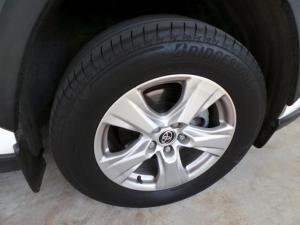 Toyota RAV4 2.0 GX auto - Image 15