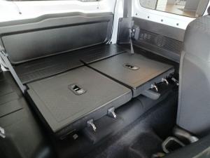 Suzuki Jimny 1.5 GLX AllGrip 3-door manual - Image 10