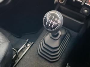 Suzuki Jimny 1.5 GLX AllGrip 3-door manual - Image 24
