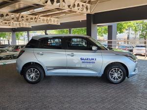 Suzuki Swift 1.2 GL - Image 11