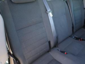 Land Rover Defender 110 2.5 TD5D/C - Image 6
