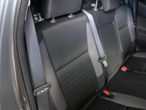 Nissan Navara 2.5DDTi double cab LE Plus - Image 10