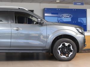 Nissan Navara 2.5DDTi double cab LE Plus - Image 14