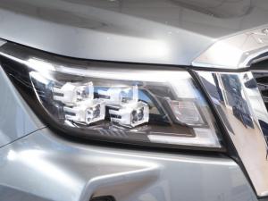 Nissan Navara 2.5DDTi double cab LE Plus - Image 15