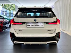 BMW iX1 xDrive30 M Sport - Image 6