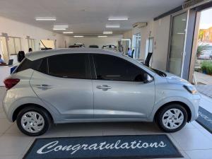 Hyundai Grand i10 1.0 MOTION/PREMIUM - Image 6