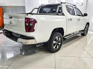 Peugeot Landtrek 1.9D double cab Allure - Image 8