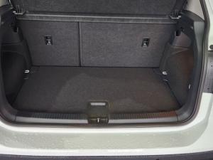 Volkswagen T-Cross 1.0TSI manual - Image 7