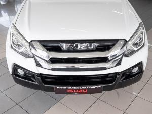 Isuzu mu-X 3.0 - Image 12