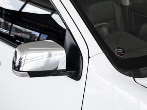 Isuzu mu-X 3.0 - Image 6