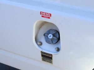 Toyota Land Cruiser 79 4.5D-4D V8 double cab LX - Image 21