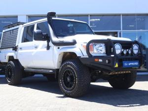 Toyota Land Cruiser 79 4.5D-4D V8 double cab LX - Image 7