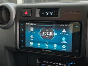 Toyota Land Cruiser 79 2.8GD-6 double cab auto - Image 11