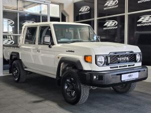 Toyota Land Cruiser 79 2.8GD-6 double cab auto - Image 1