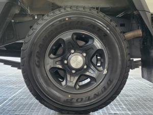 Toyota Land Cruiser 79 2.8GD-6 double cab auto - Image 8