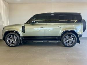 Land Rover Defender 110 D350 X-Dynamic HSE - Image 6