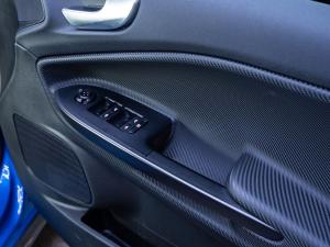 Alfa Romeo Giulietta 1750TBi Veloce - Image 17