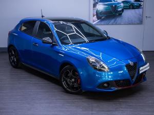 Alfa Romeo Giulietta 1750TBi Veloce - Image 1