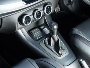 Alfa Romeo Giulietta 1750TBi Veloce - Image 20