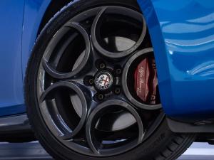 Alfa Romeo Giulietta 1750TBi Veloce - Image 5