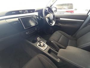 Toyota Hilux 2.8GD-6 double cab 4x4 Raider auto - Image 7