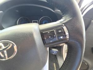 Toyota Hilux 2.8GD-6 double cab 4x4 Raider auto - Image 10