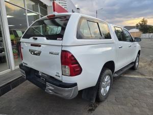 Toyota Hilux 2.8GD-6 double cab 4x4 Raider auto - Image 2