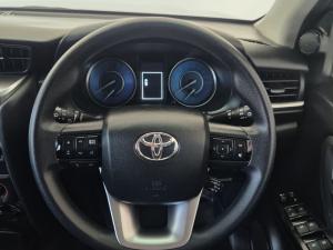 Toyota Fortuner 2.4GD-6 4x4 - Image 8