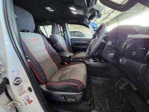 Toyota Hilux 2.8GD-6 double cab 4x4 Legend auto - Image 12