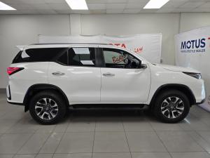 Toyota Fortuner 2.4GD-6 auto - Image 3