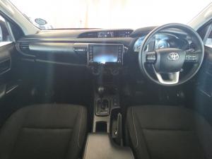 Toyota Hilux 2.4GD-6 double cab 4x4 Raider auto - Image 6