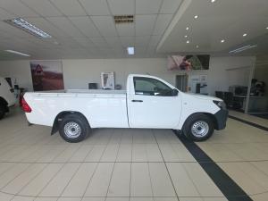 Toyota Hilux 2.0 single cab S (aircon) - Image 3