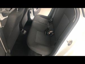 Volkswagen Polo sedan 1.4 Comfortline - Image 11