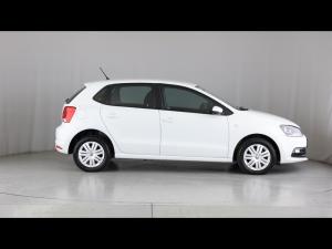 Volkswagen Polo sedan 1.4 Comfortline - Image 3