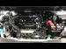 Toyota Urban Cruiser 1.5 XR manual - Thumbnail 14